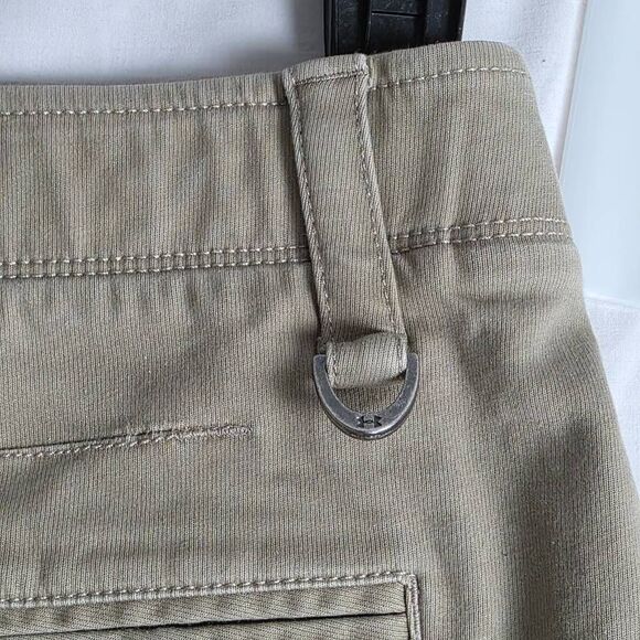 Under Armour Khaki Chino Pants Men’s 34x34 Loose Fit - Picture 8 of 11